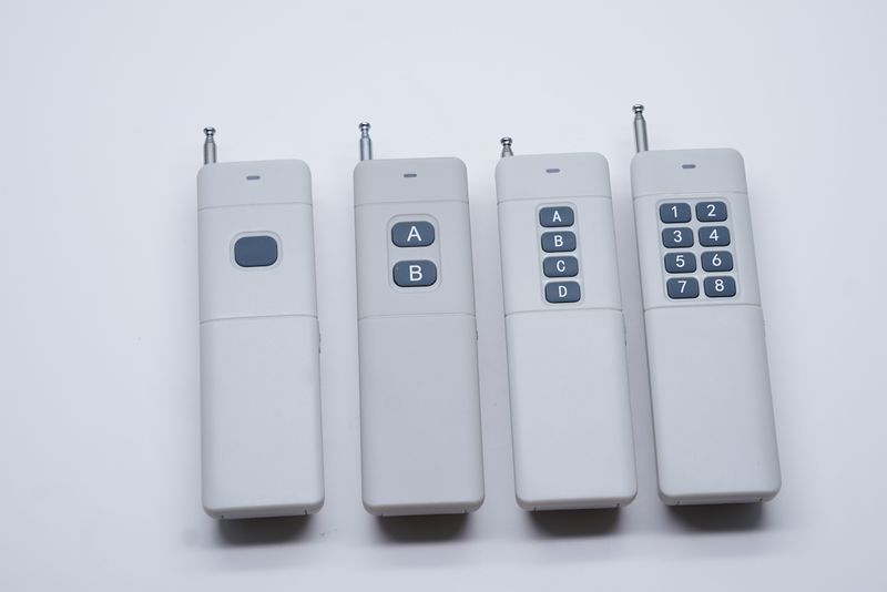 文件:RF Wireless Remote Control 示意图1.JPG