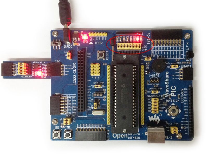 文件:PIC-at24cxx i2c.jpg