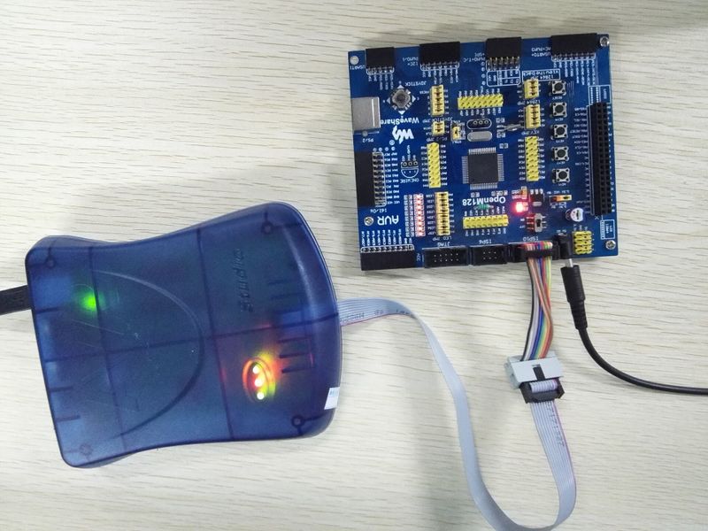 文件:USB-AVR-JTAG-ICE-XPII-connect-isp10.jpg