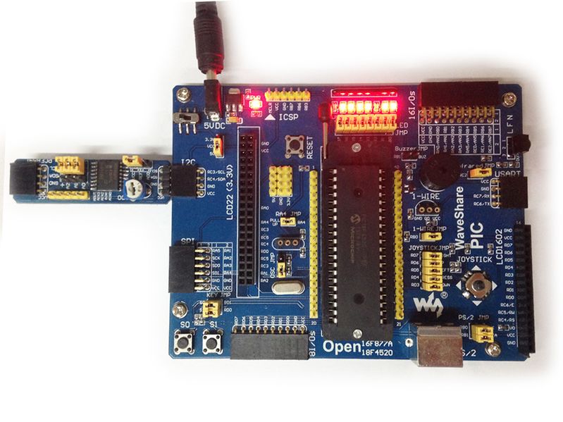 文件:PIC-PCF8591 I2C ADDA.jpg